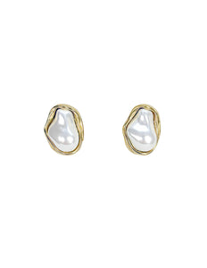 Big Pearl Earrings